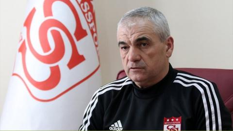 Rıza Çalımbay: Oyuncularım tedirgin, liglerin başlama kararı yanlış!