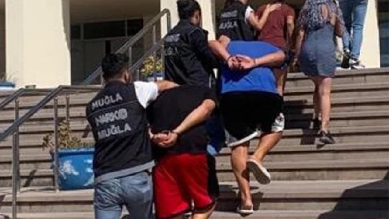 Bodrum'da Uyuşturucu Satışı Yapan Şebekeye Operasyon: 6 Tutuklama