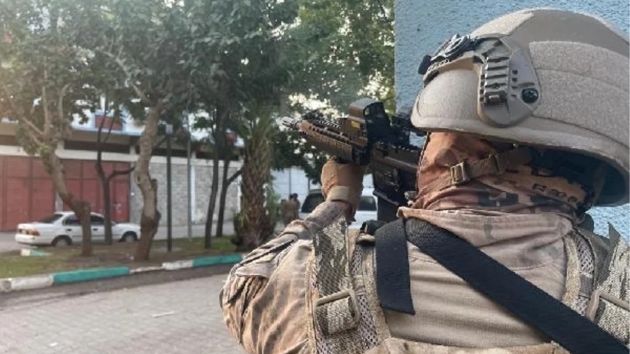 Şanlıurfa'da Silah Kaçakçılarına Operasyon: 57 Şüpheli Gözaltına Alındı