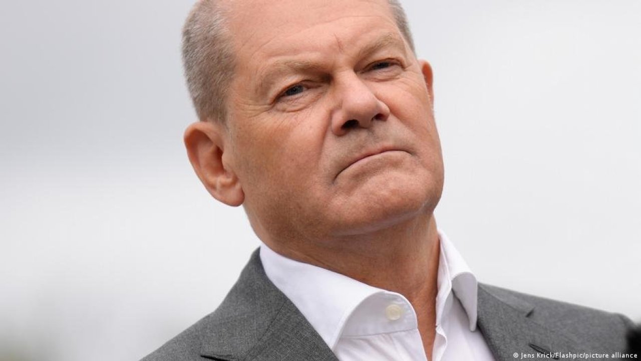 Scholz: Almanya'da nükleer enerji bitmiştir