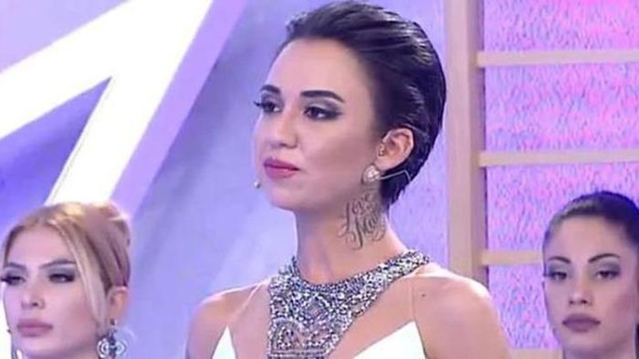 Cinsiyet değiştiren Neslihan Doğrusöz'ün kaslı haline yorum yağdı! 