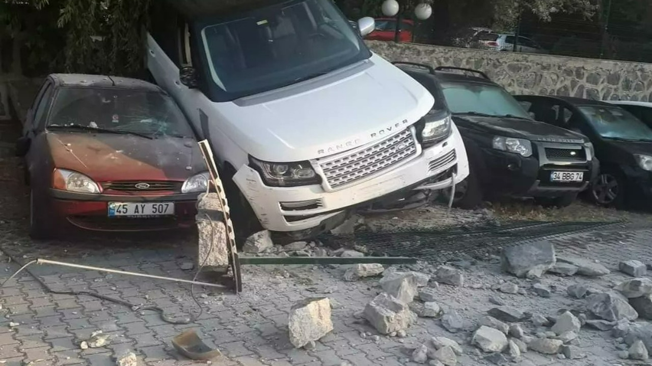 GAZETECİNİN MAFYAYLA SINAVI Alkollü kullandığı araçla arabasını ezdi; yetmedi ölümle tehdit etti