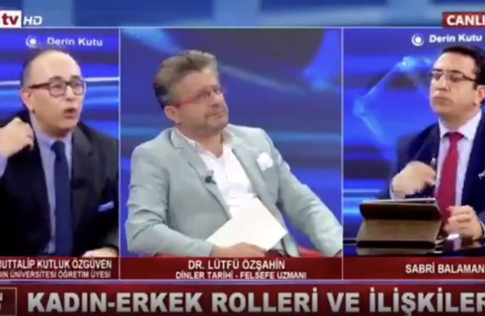 ’12-17 yaş ideal doğum yaşıdır’ sözlerine Jinekologlardan tepki!