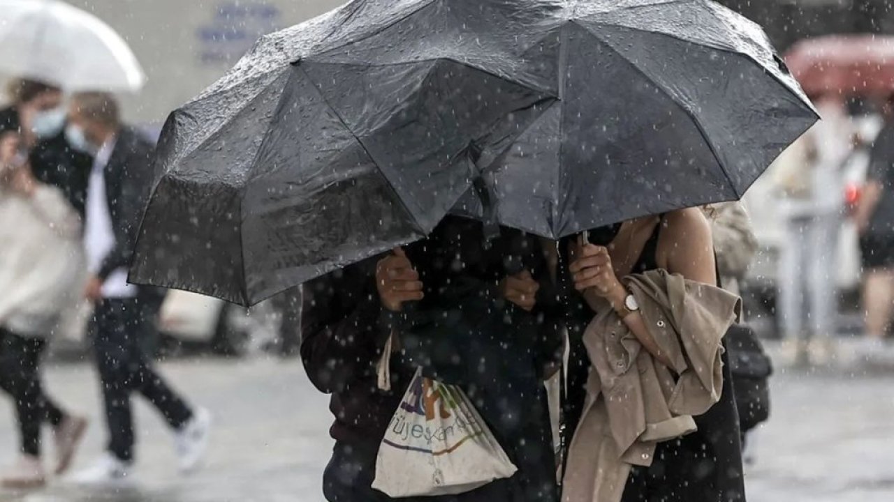 Meteoroloji'den 14 il için sağanak uyarısı: Sel ve su baskınlarına dikkat