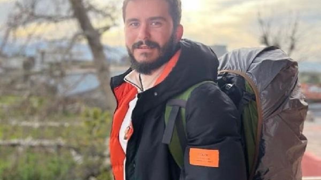 İzmir'de Alkollü Genç Yazar Motosiklet Kazasında Hayatını Kaybetti