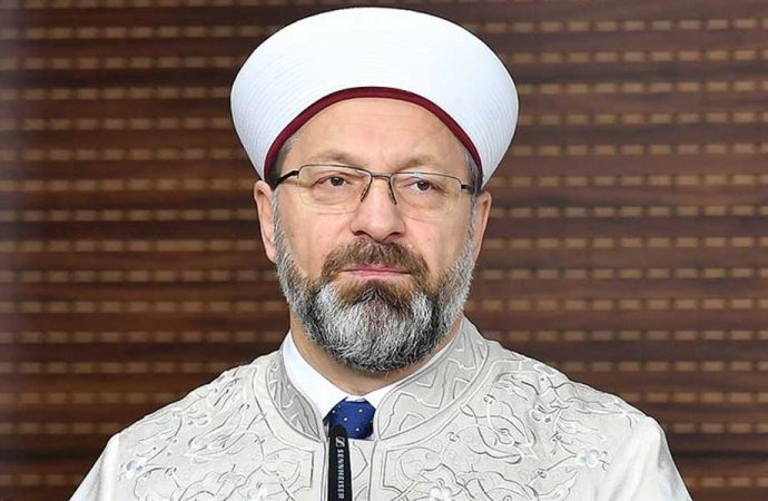 Diyanet İşleri Başkanı Erbaş’tan ‘bayram namazı’ açıklaması
