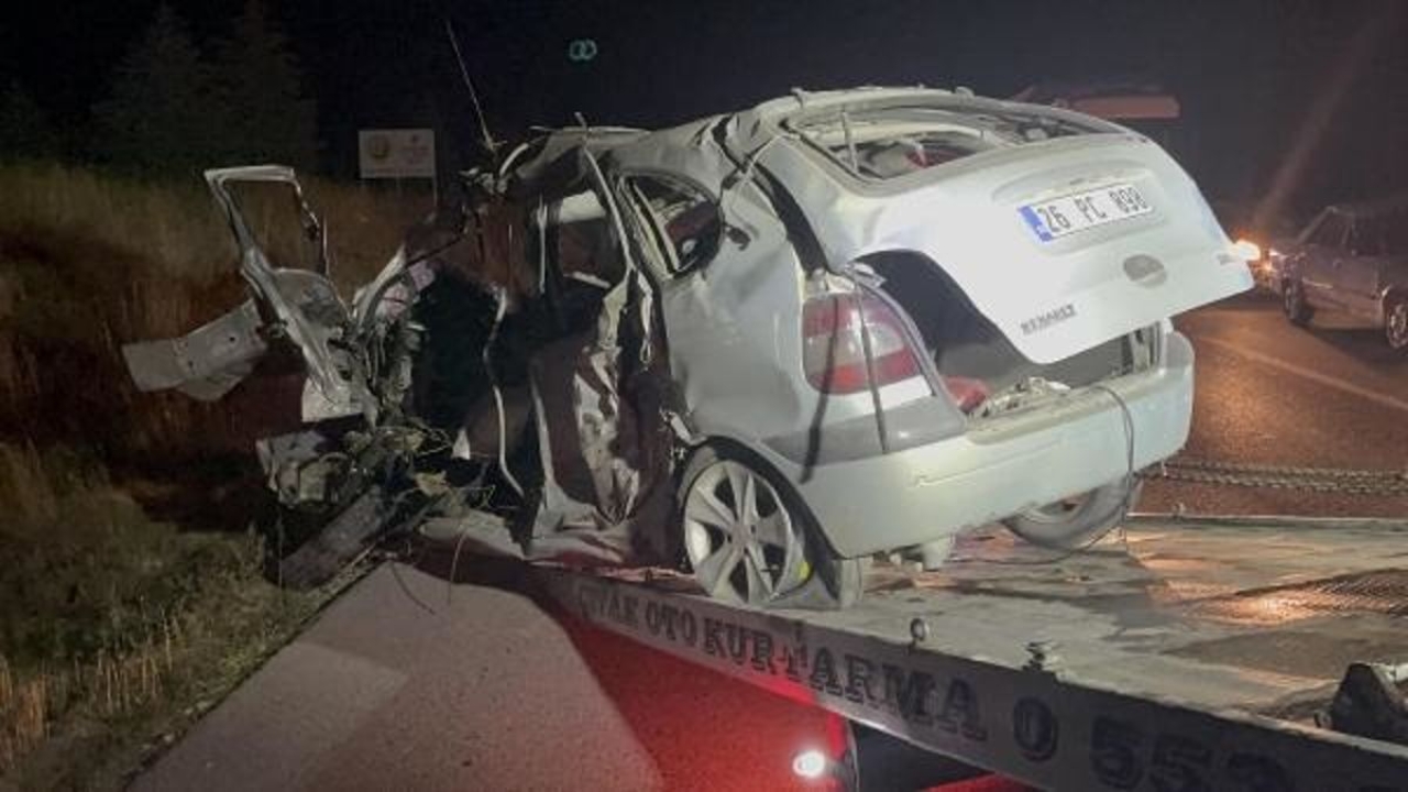 Eskişehir'de Otomobil Şarampole Uçtu: 1 Ölü