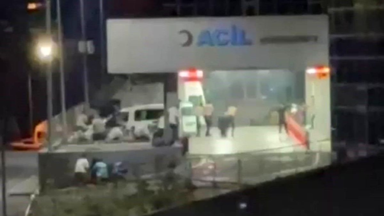İzmir Çiğli'de Silahlı Saldırı: 2 Şüpheli Yakalandı
