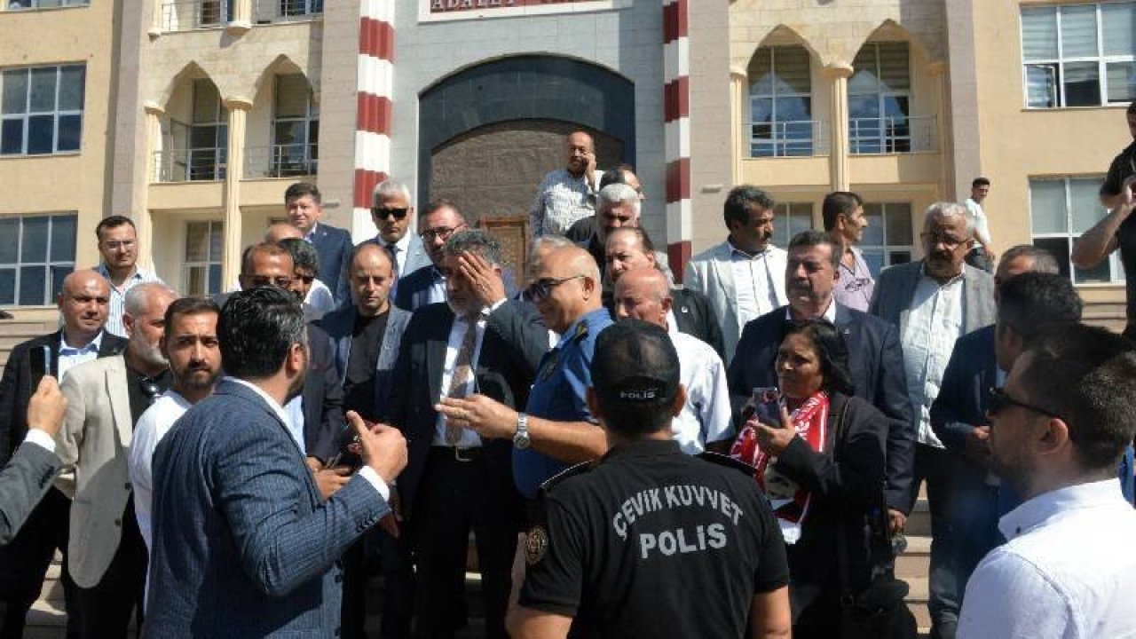 Muhsin Yazıcıoğlu davası 2024'e ertelendi: Duruşma çıkışında gerginlik