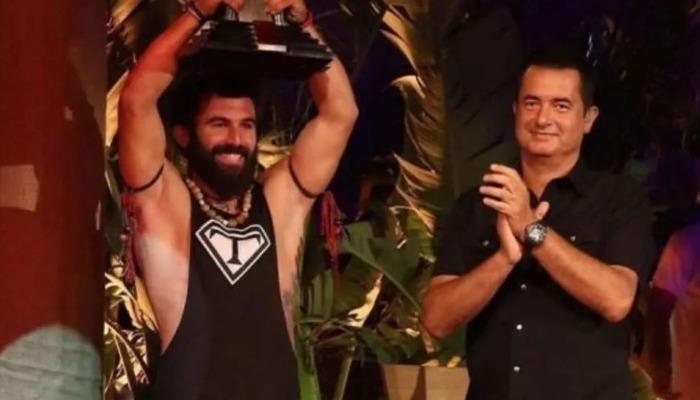 Survivor All Star'a katılacak olan Turabi'nin elindeki baston dikkat çekti: Fizik tedavi sürecim devam ediyor