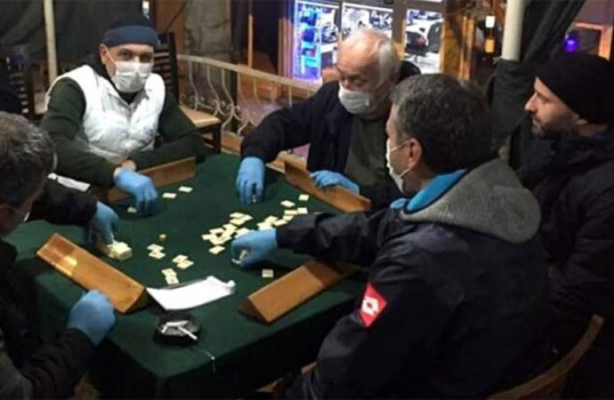 Kahvehanelere koronavirüs düzeni geliyor! İşte önlemler...