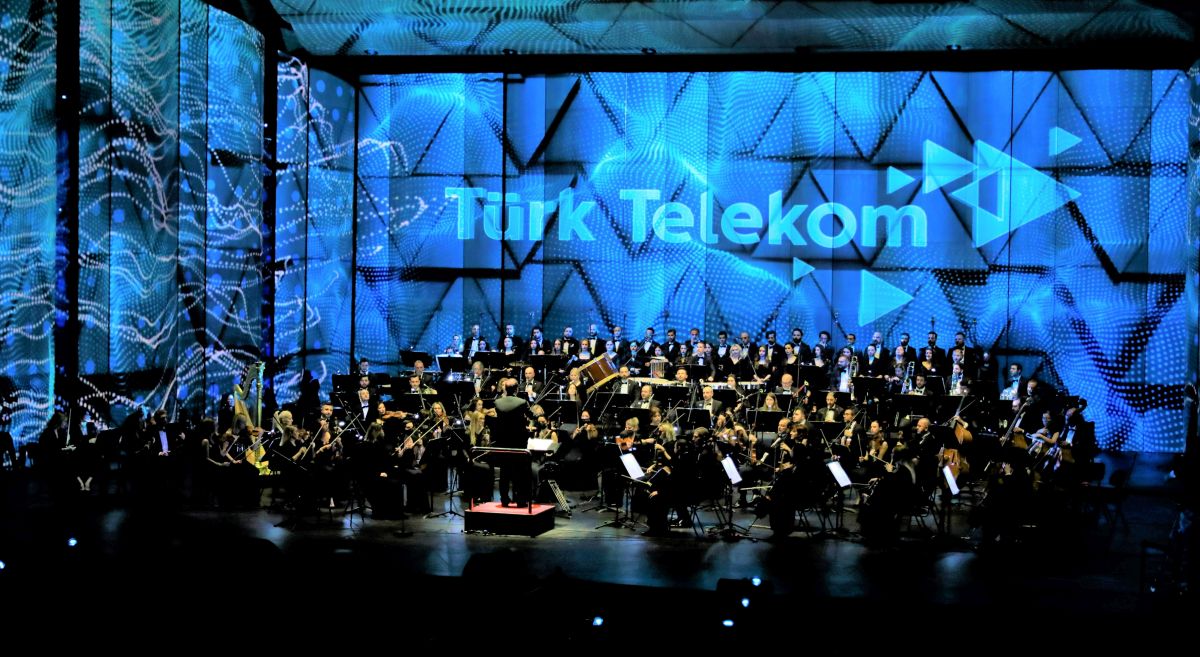 Müzik, sinema, oyun ve kahve tutkunları Beyoğlu’nda buluşuyor