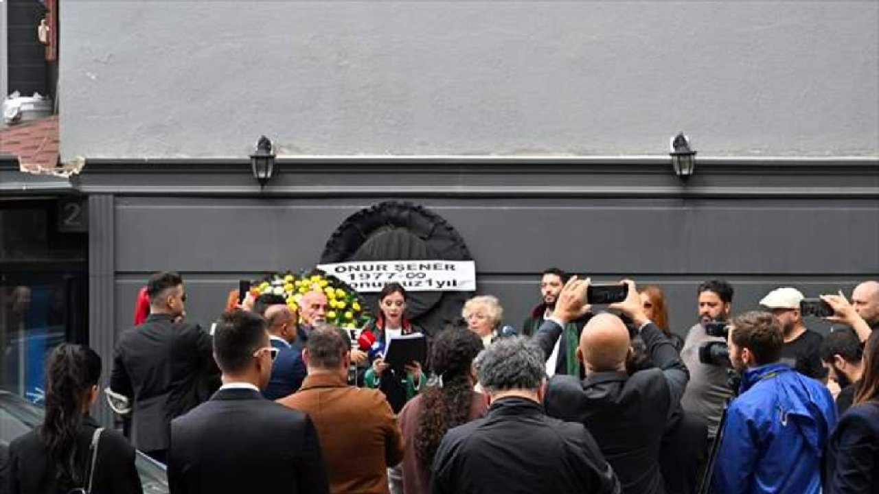 Müzisyen Onur Şener'in ölümünün birinci yılında anma etkinliği yapıldı