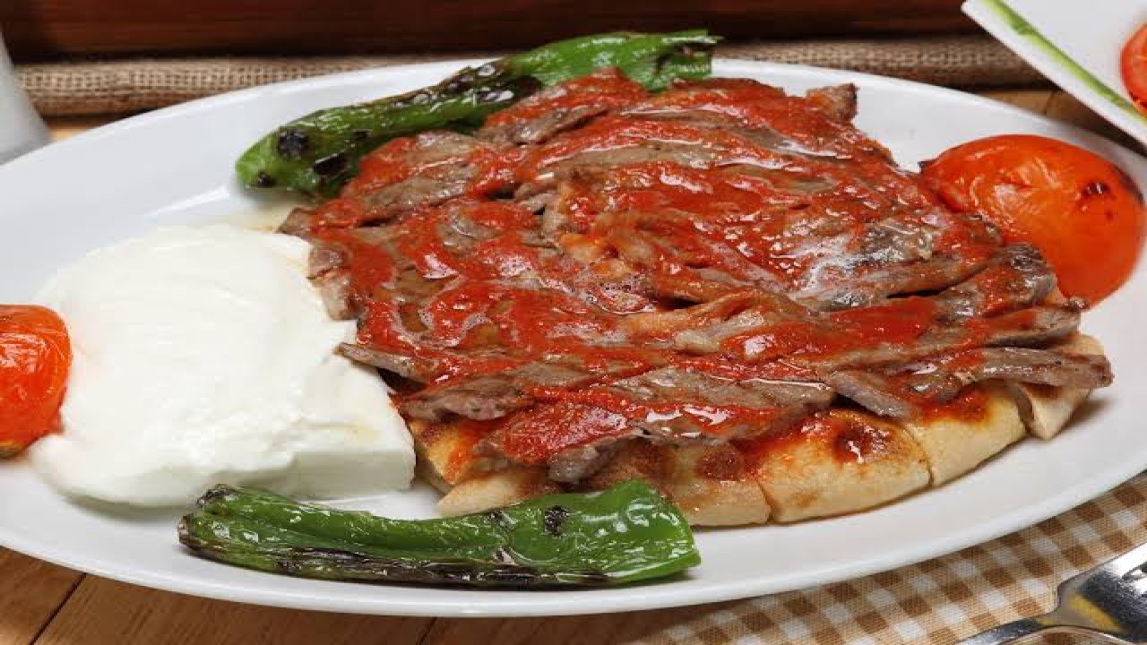Ev Yapımı İskender Tarifi: Adım Adım Lezzetli ve Pratik Tarif