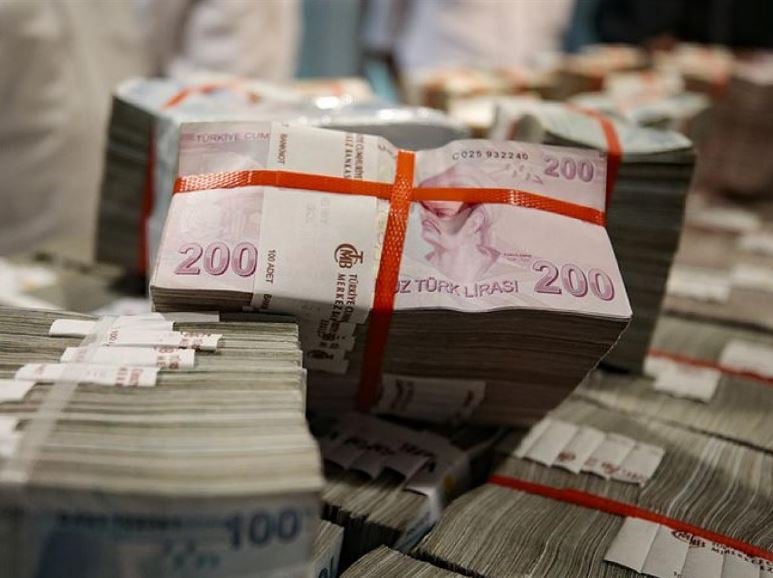 346 bin kişi daha milyoner oldu: Gelir dağılımındaki uçurum derinleşiyor