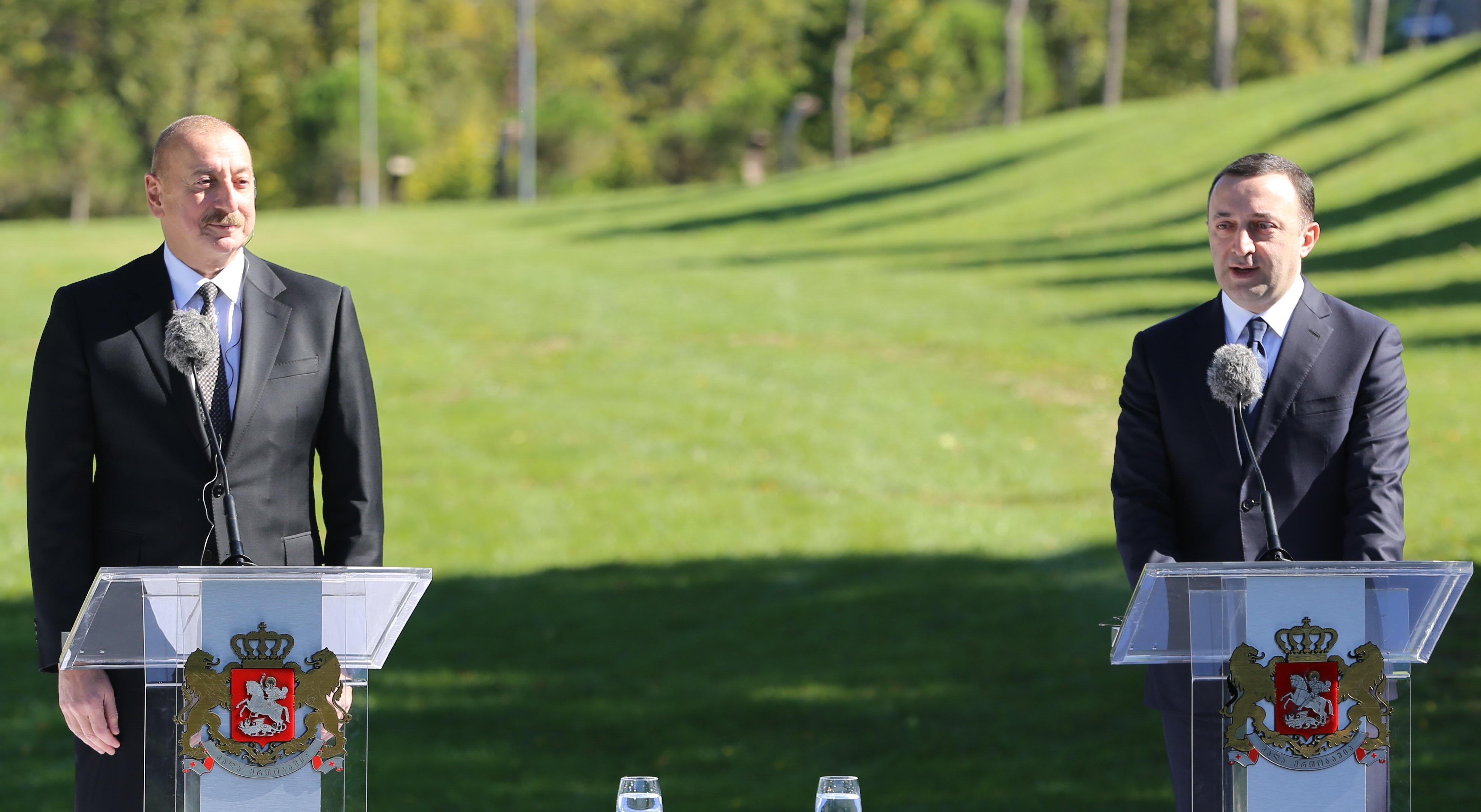 Aliyev, Gürcistan’da: Barış anlaşması imzalanırsa, Güney Kafkasya'da yeni siyasi durum ortaya çıkacaktır