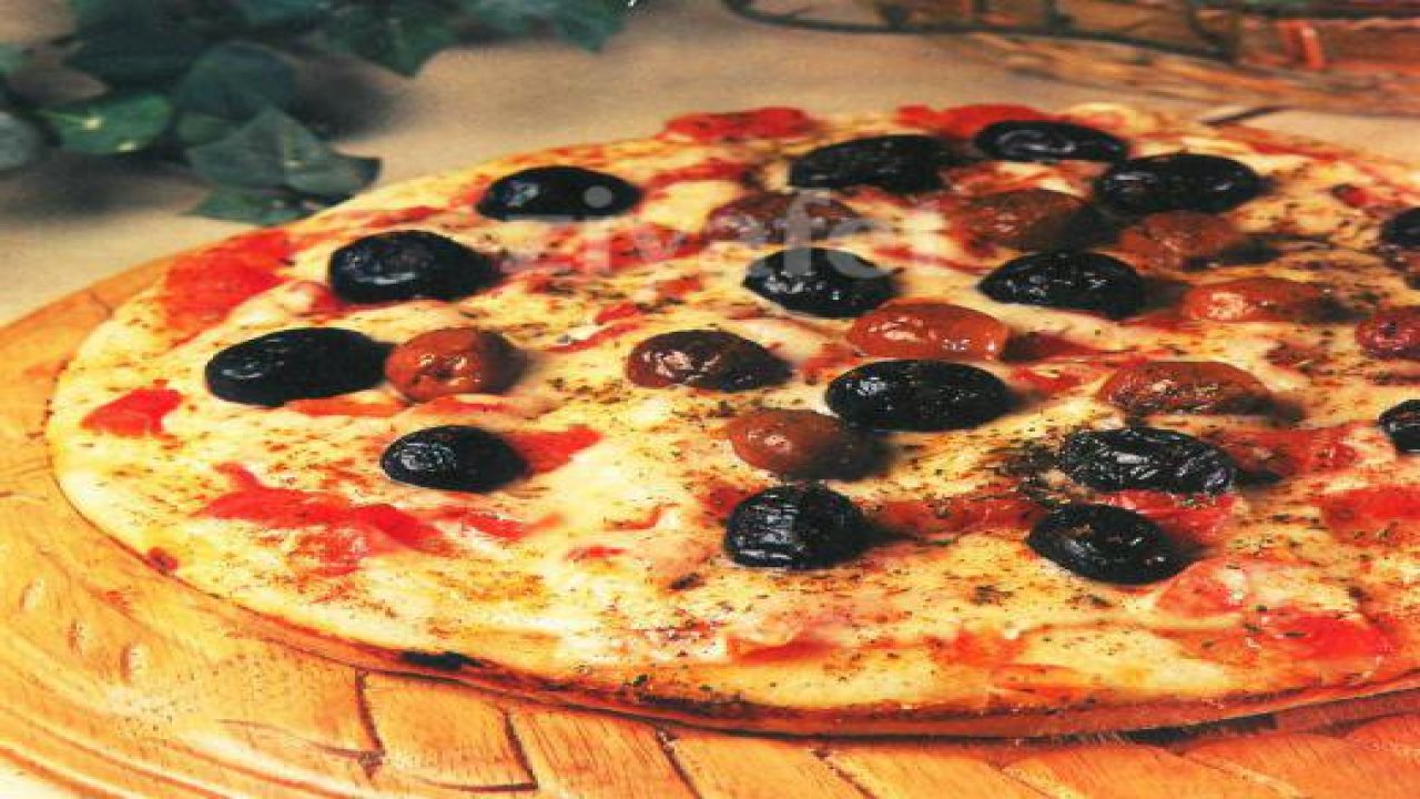 Evde Pratik Pizza Tarifi: Lezzetli ve Hızlı Pizza Keyfi
