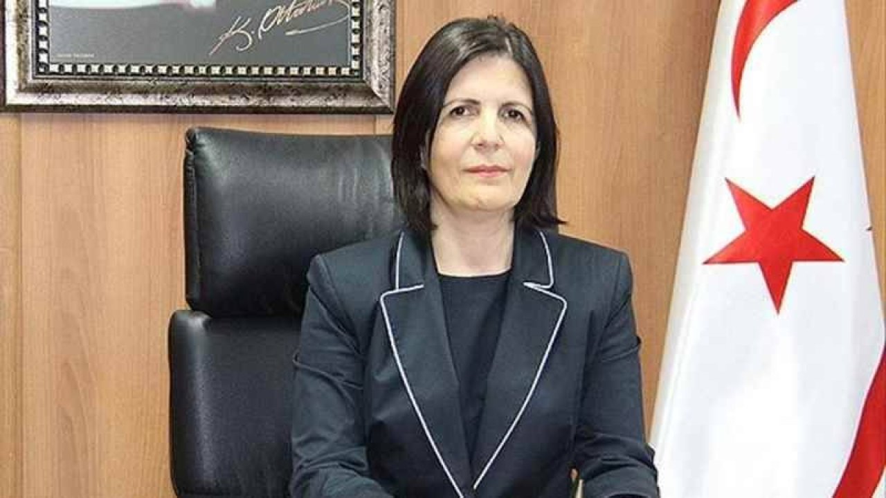 Eski Kuzey Kıbrıs Başbakanı Sibel Siber 'sahte reçete' soruşturmasından gözaltına alındı