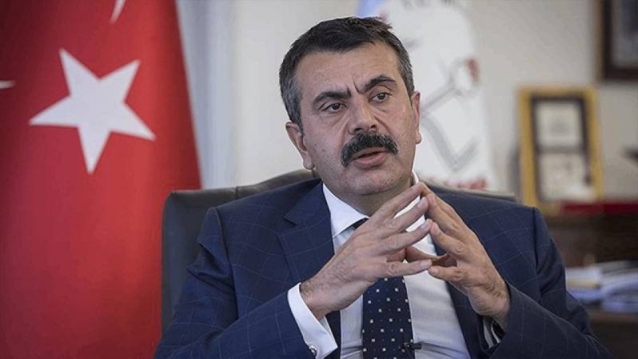 Bakan Tekin'den öğretmenlere şiddete tepki: Faillere yönelik soruşturmaları takip ediyoruz, asla vazgeçmeyeceğ