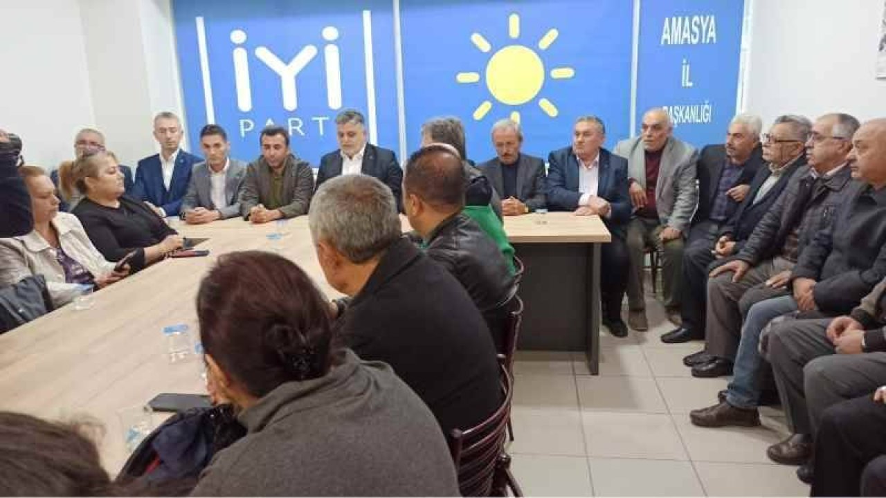 İYİ Parti’den 300 kişi istifa etti