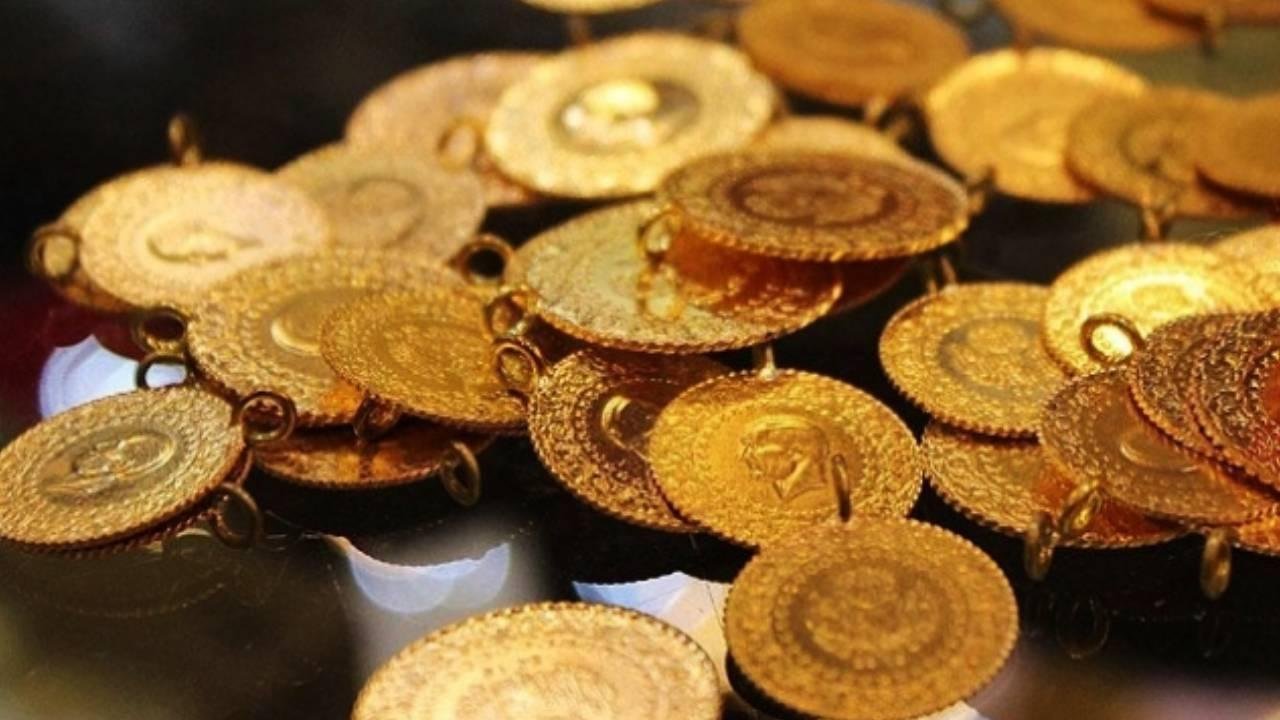 Hafta sonu altında rekor denemesi! Gram, çeyrek ve cumhuriyet altınında yeni fiyatlar: 3 bin lirayı resmen geç