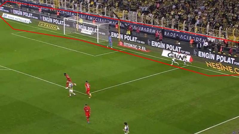Fenerbahçe stadında Engin Polat reklamı
