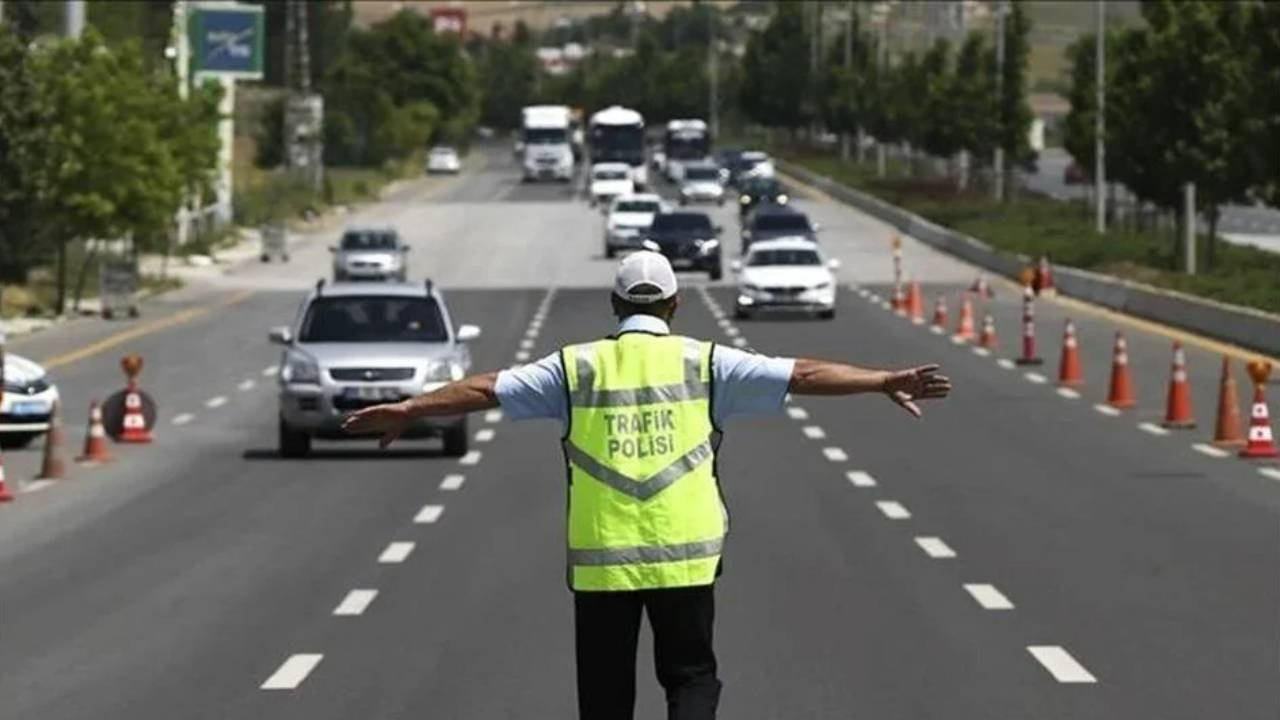 İstanbul'da yarın bazı yollar trafiğe kapalı olacak