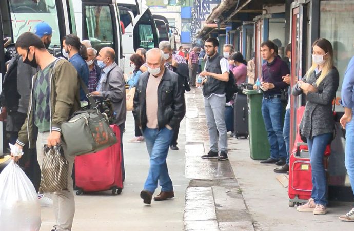 Otobüs bilet fiyatlarında tavan aşıldı, 50 lira bavul ücreti isteniyor