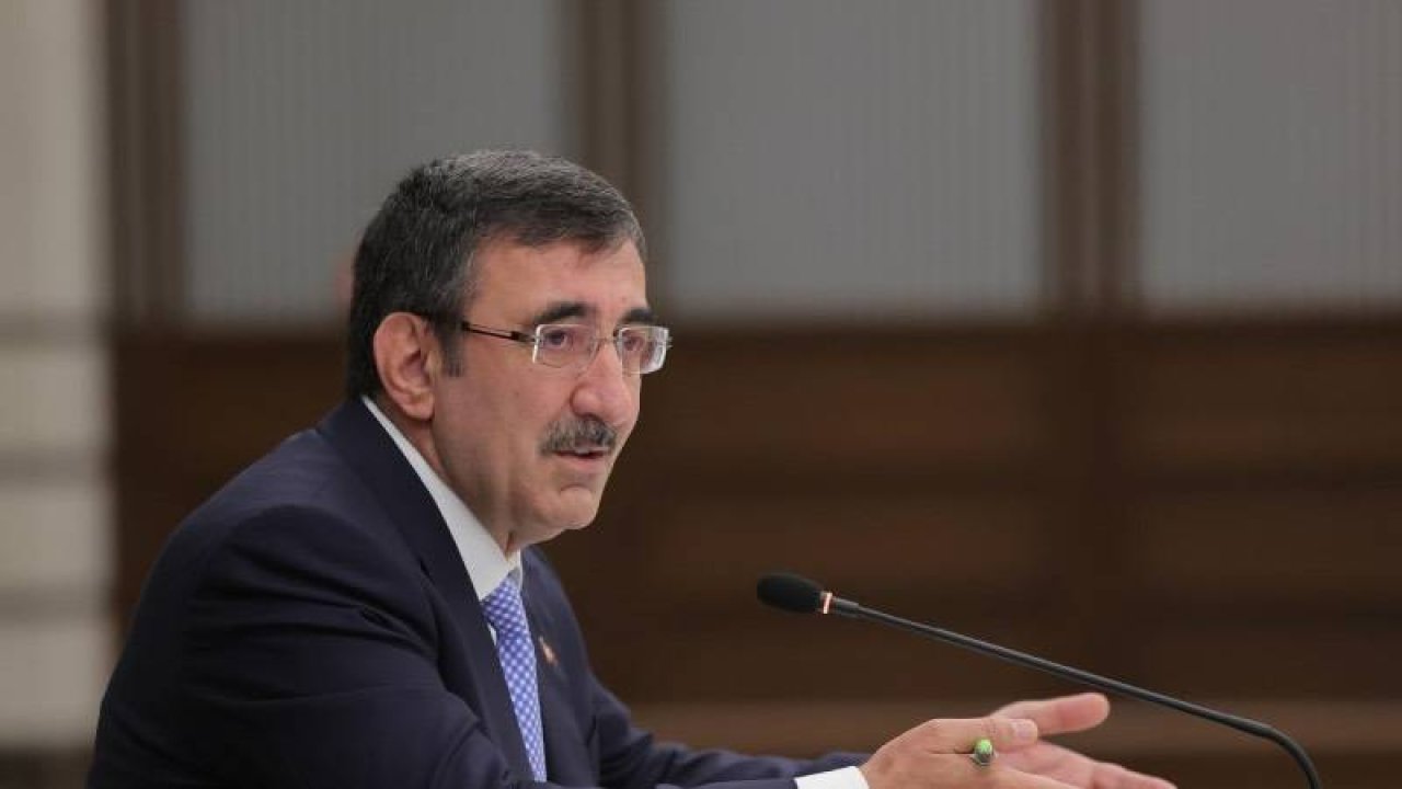Cumhurbaşkanı Yardımcısı Yılmaz'dan 'emeklilikte yaş' açıklaması