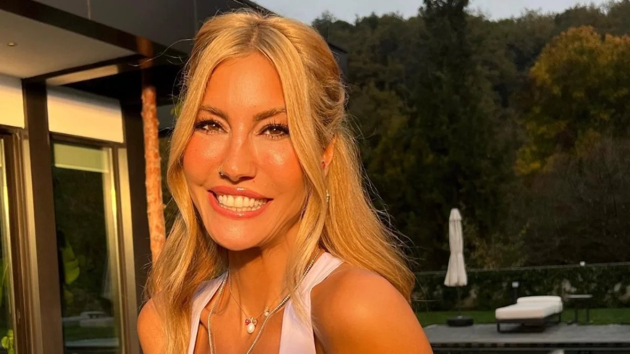 Çağla Şıkel hastane odasından paylaştı: Beni merak etmeyin