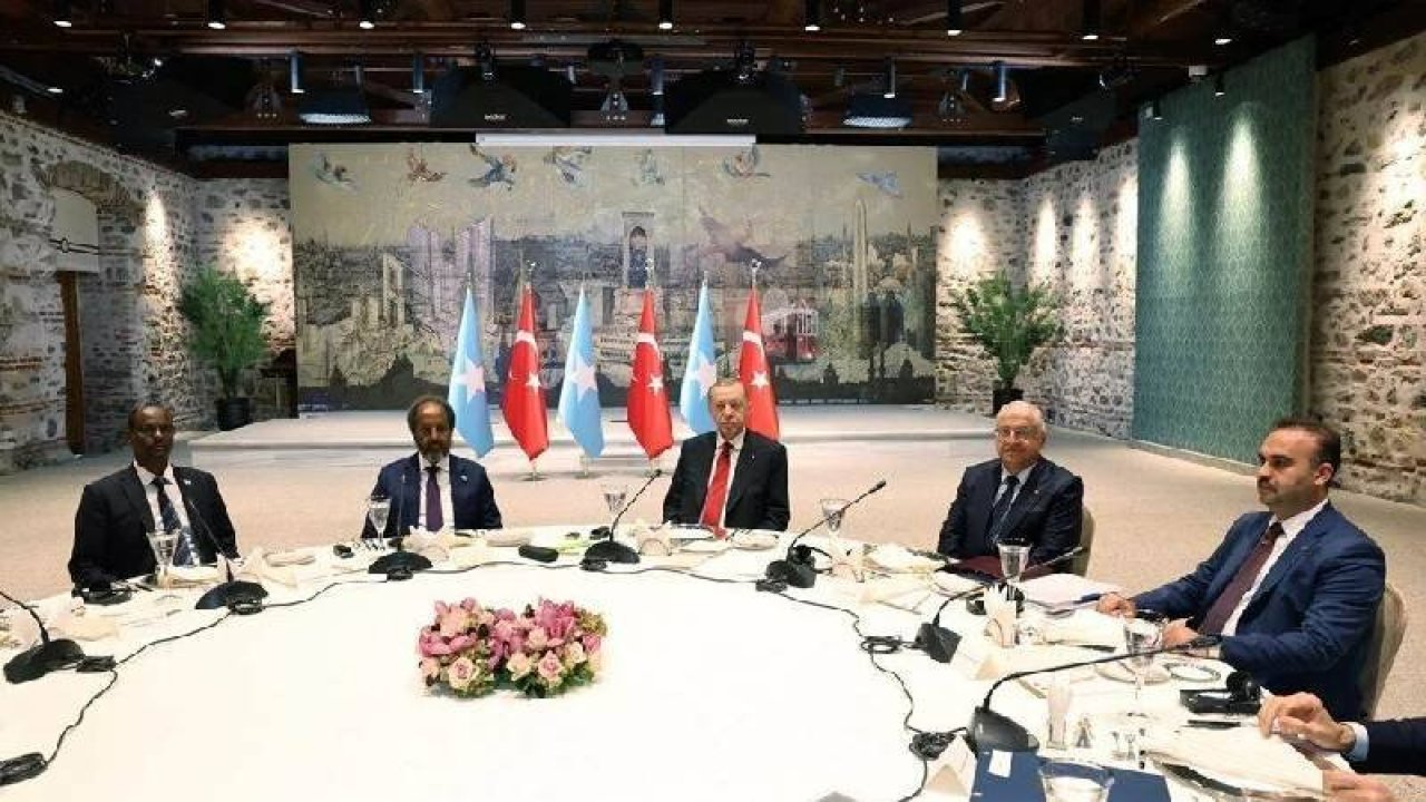 Cumhurbaşkanı Erdoğan, Somali Cumhurbaşkanı Mahmud ile görüştü