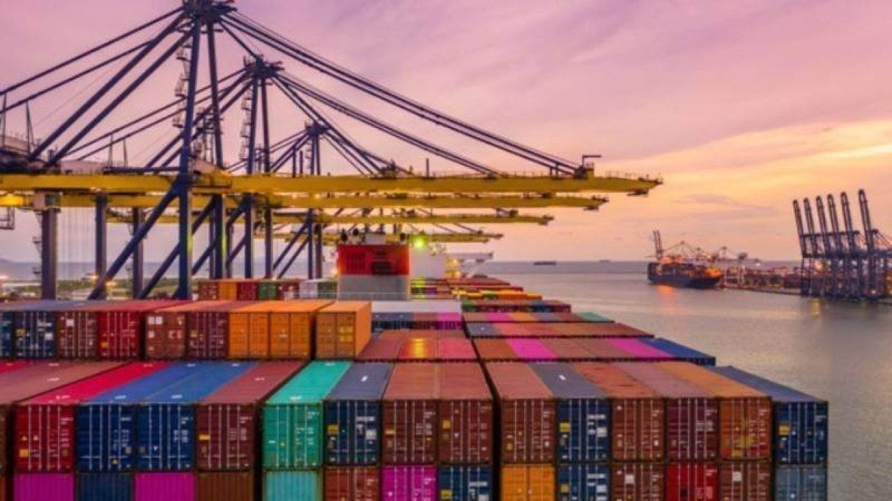 Dış ticaret açığı eylülde 5 milyar dolar oldu