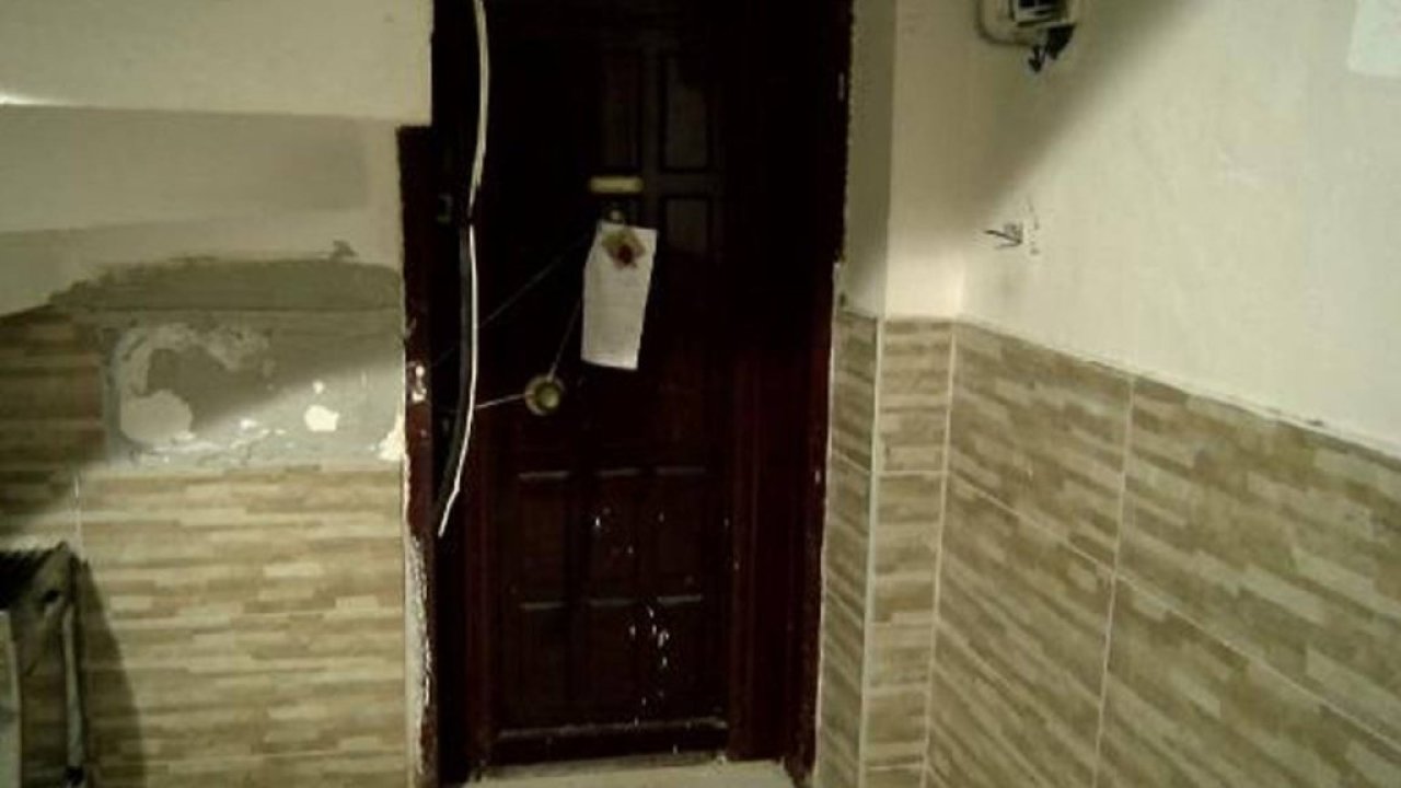 Büyükçekmece'de bir kişinin cesedi yatak odasındaki baza içinde bulundu