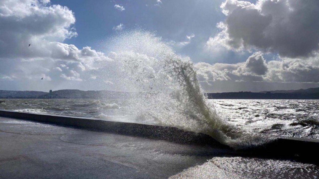 Meteoroloji'den Ege Denizi için fırtına uyarısı