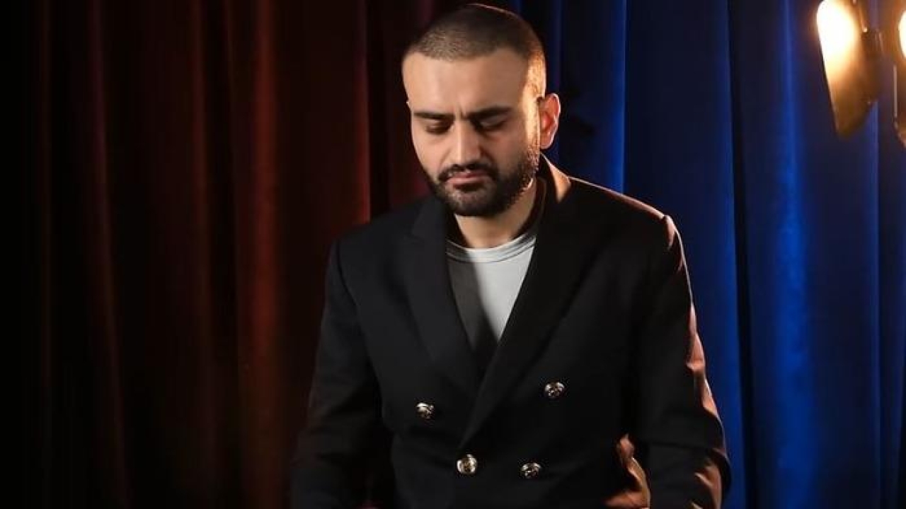 CZN Burak Armağan Çağlayan'a anlattı! Babasının yanında maaşla çalışırken aldıklarını saydı