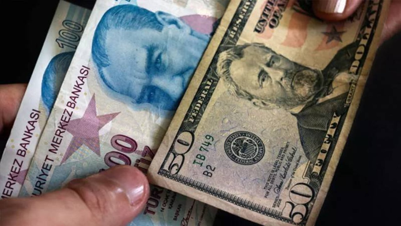 Bankacılık devinden lira tahmini: Değer kaybetmeye devam edecek