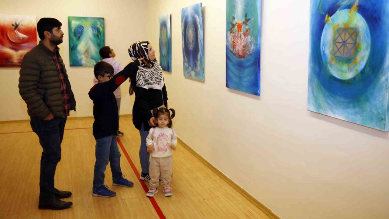 SANKO Sanat Galerisi’nde döngü temalı resim sergisi