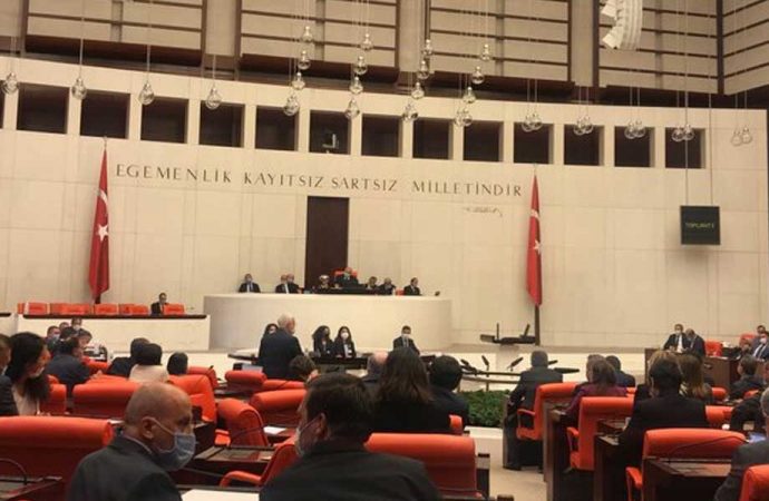 Milletvekilliklerinin düşürülmesine HDP tepki verdi: Bu iktidar darbecidir