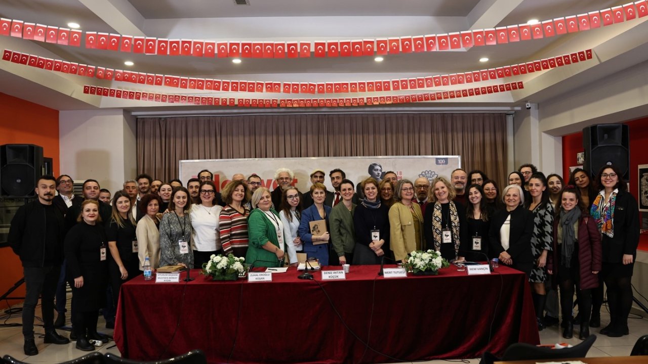 ’Edebiyat Savaşta Sempozyumu’ sona erdi