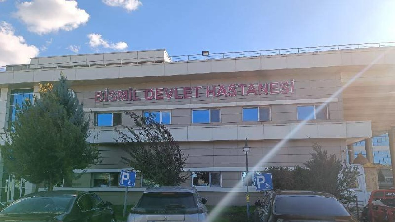 Hastanede kayıt dışı estetik ameliyatı yapan 2'si doktor, 4 kişiye gözaltı