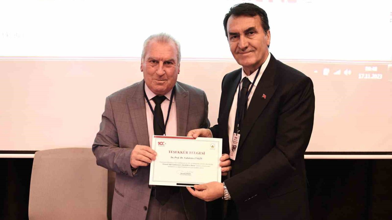 Osmangazi’de Osmanlı’dan bugüne Cumhuriyet konuşuldu