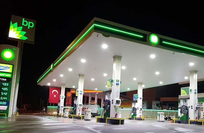 BP, 10 bin kişiyi işten çıkarmayı planladığını duyurdu!