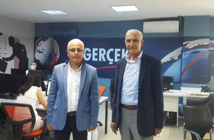 CHP’li vekilden TELE1’e dayanışma ziyareti