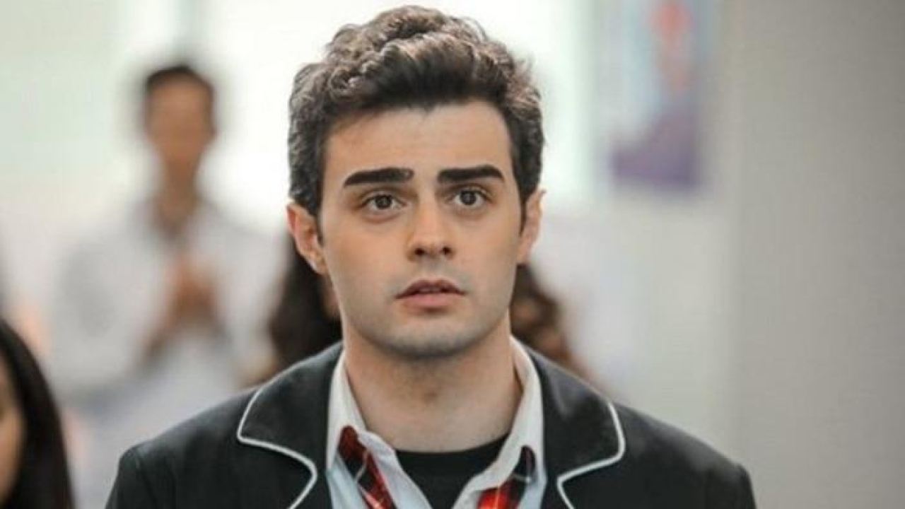 Kardeşlerim Ömer ölüyor mu, diziden ayrıldı mı? Kardeşlerim'in Ömer'i Yiğit Bilal Koçak kimdir?