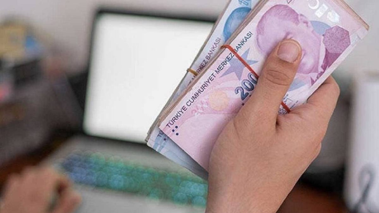 Evde oturduğunuz yerden ayda binlerce lira kazanabilirsiniz! Herkes bu işin peşine düştü, hemen başvuran kazan