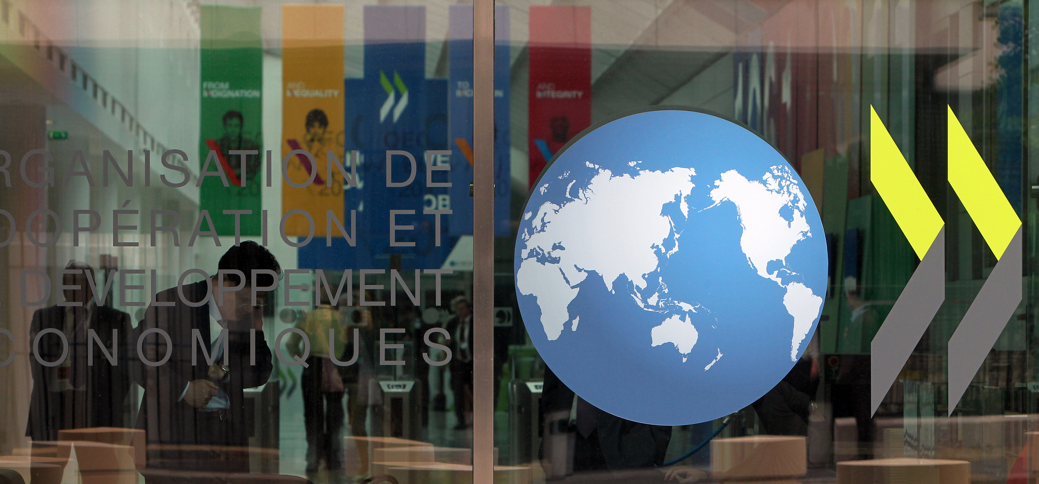 OECD küresel ekonomik küçülme bekliyor