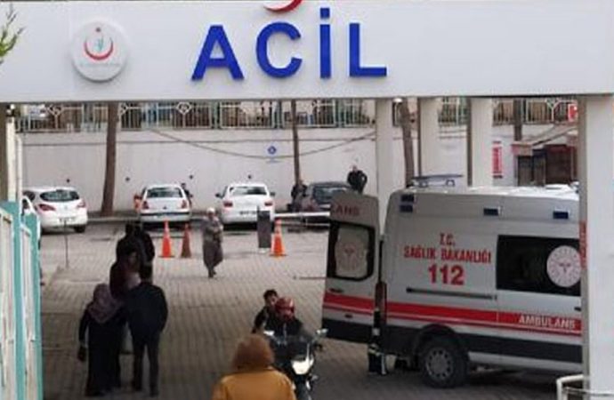Yemeklerine zehir karışan 7 kişi hastaneye kaldırıldı