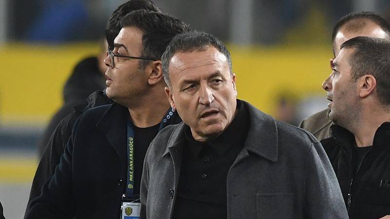 Murat Yetkin'den Faruk Koca portresi: Erdoğan'ın ev sahipliğinden hakem dövmekten tutuklanmaya