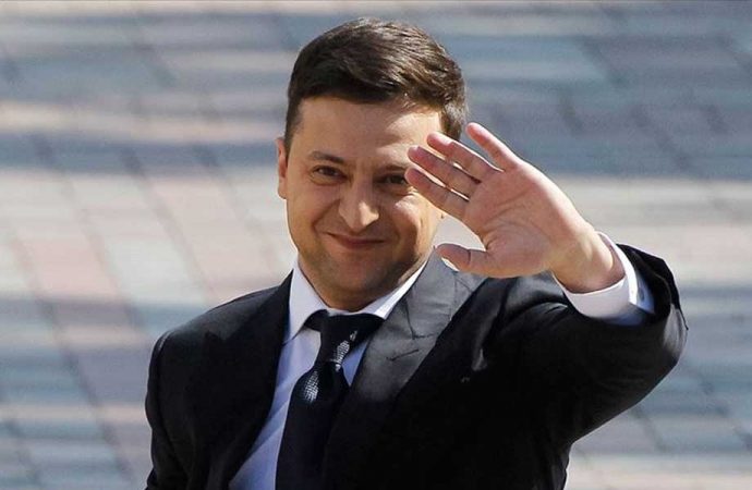 ‘İhlal ettiysem öderim’ diyen devlet başkanına karantina cezası