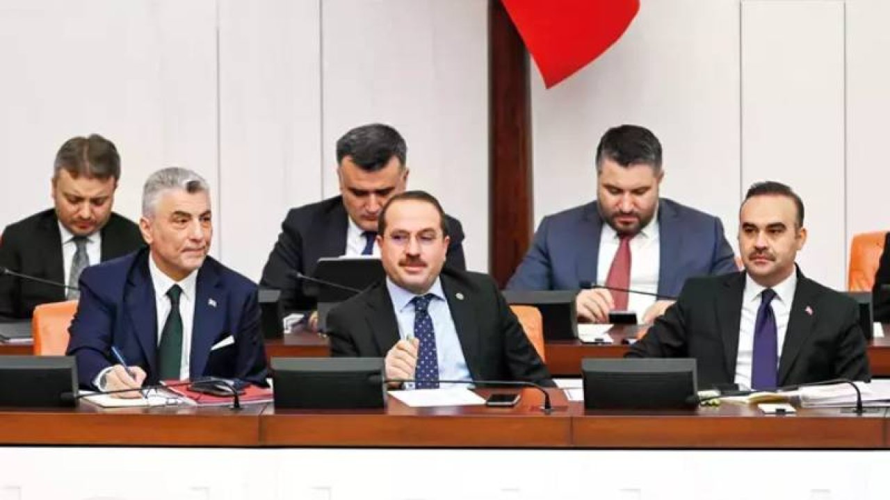Ticaret Bakanı Ömer Bolat: İsrail’e inen mallar Filistin’e gidiyor